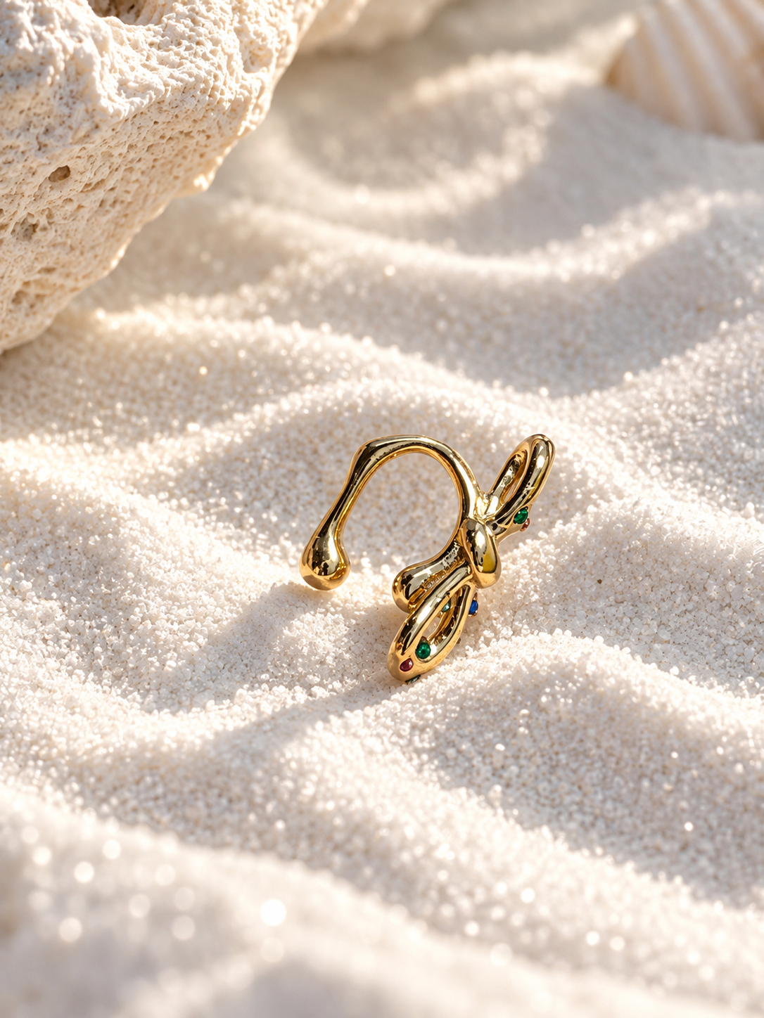 Bella Bow Ear Cuff – Anti-Tarnish