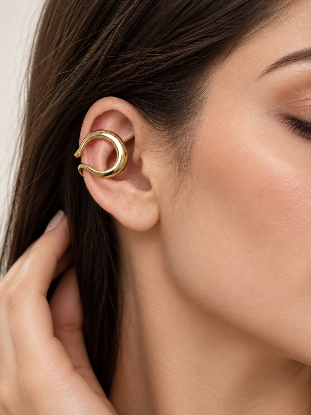Veya Ear Cuff Anti-Tarnish