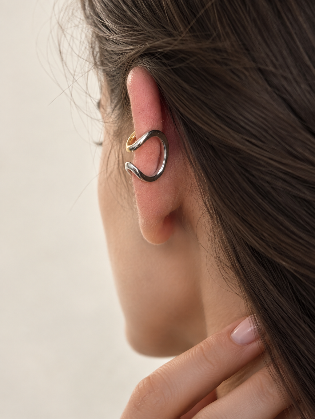 Veya Ear Cuff Anti-Tarnish