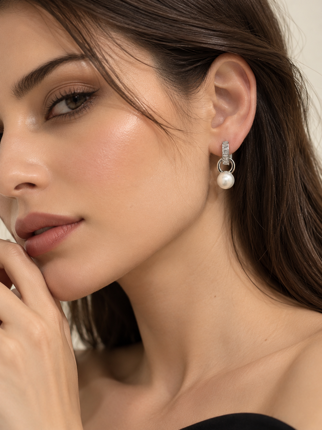 Alora Crystal Pearl Earrings – 925 Silver Plated