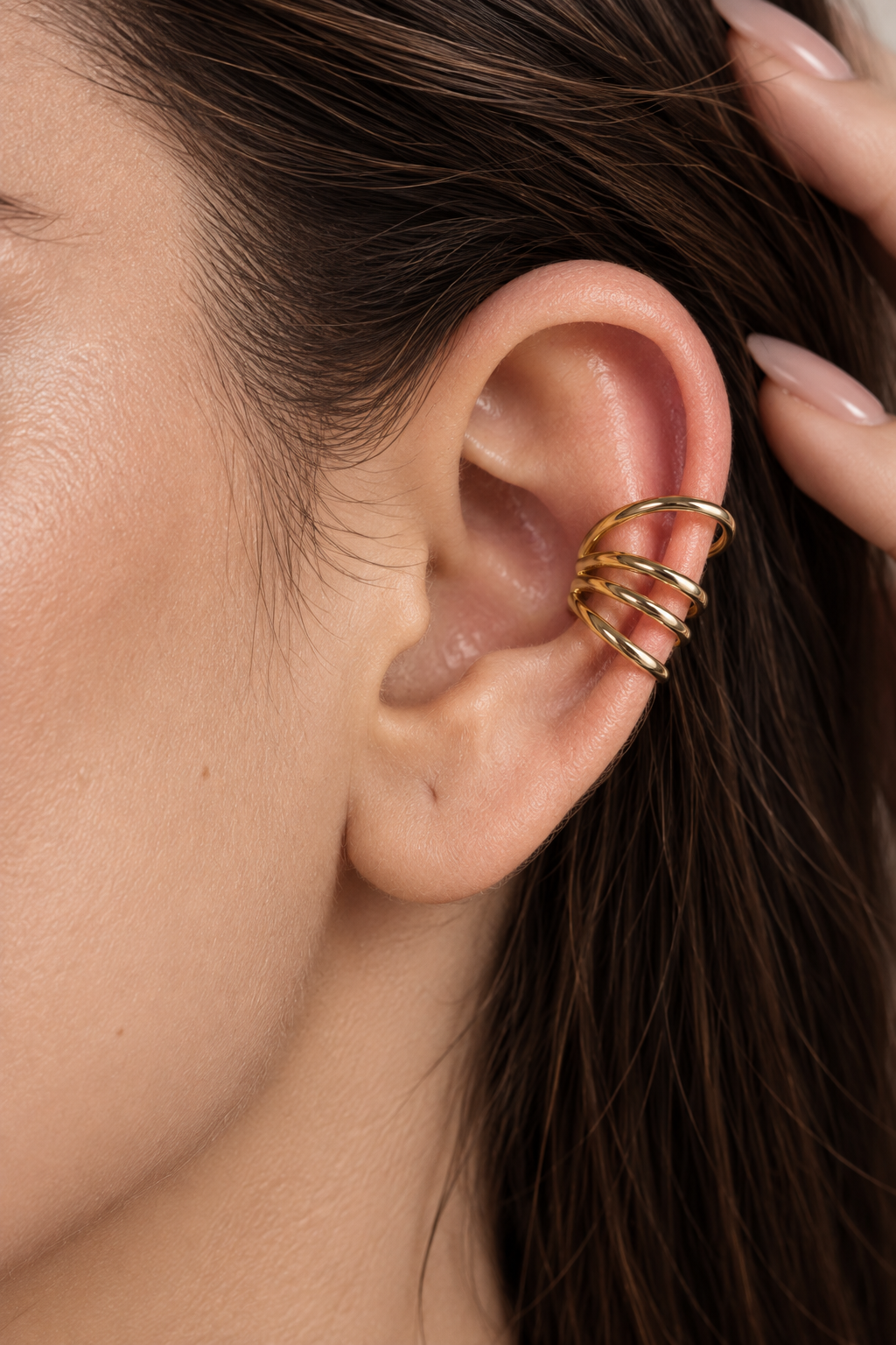 Twist Ear Cuff – Anti-Tarnish