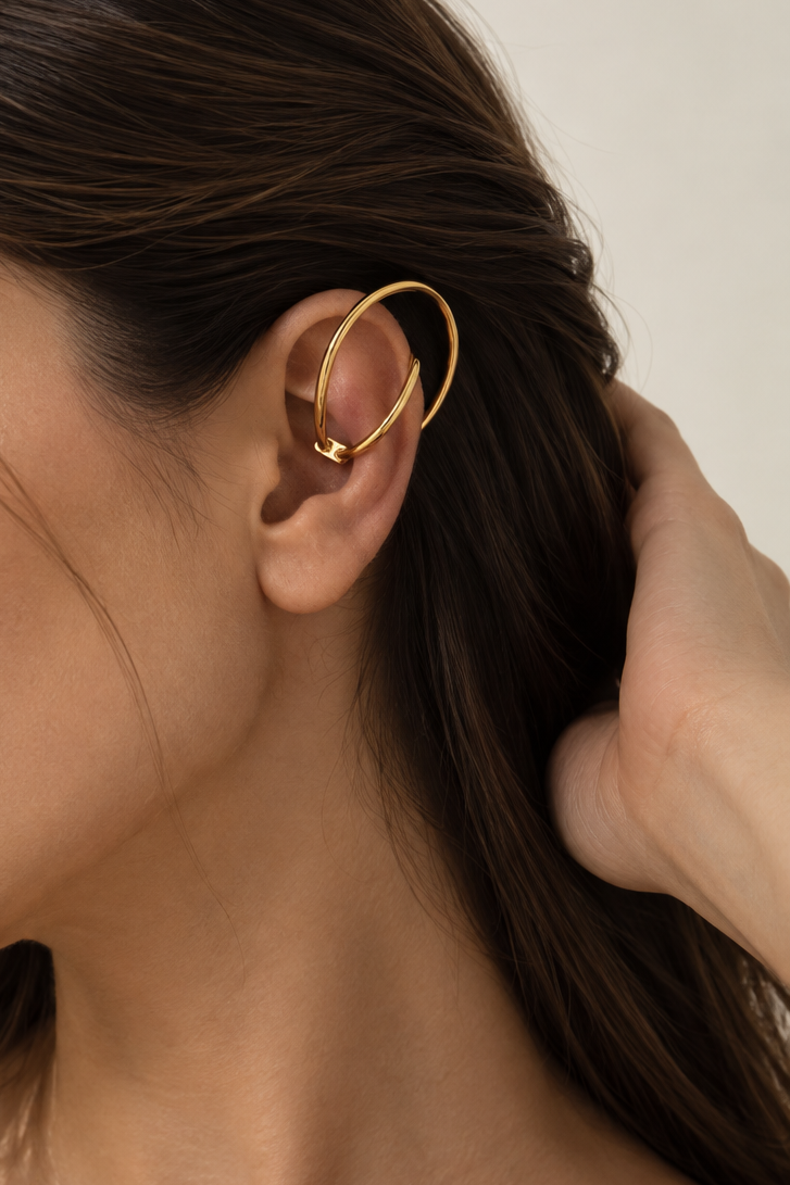 Arrow Twist Ear Cuff – Anti-Tarnish