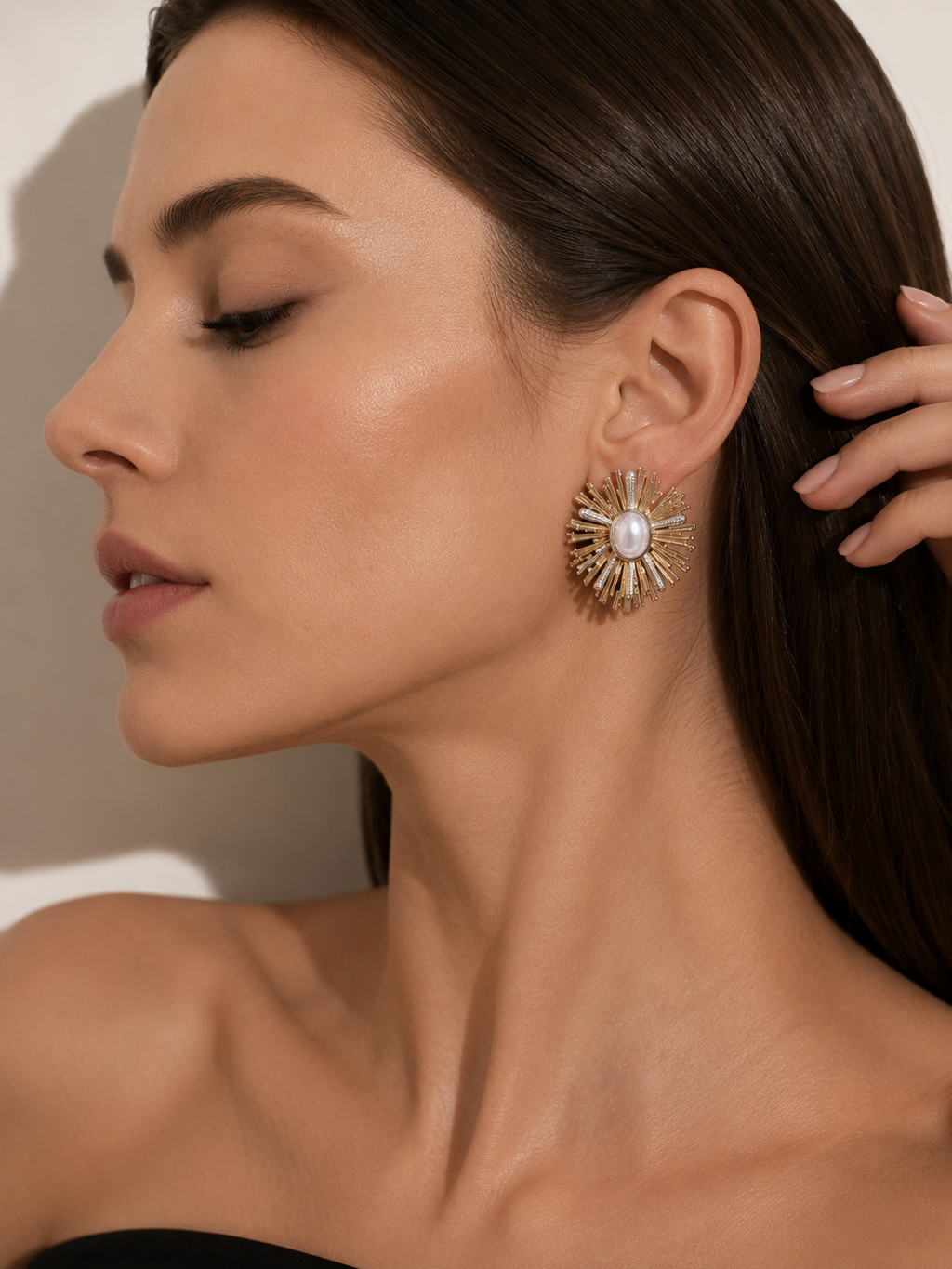 Luna Pearl Earrings