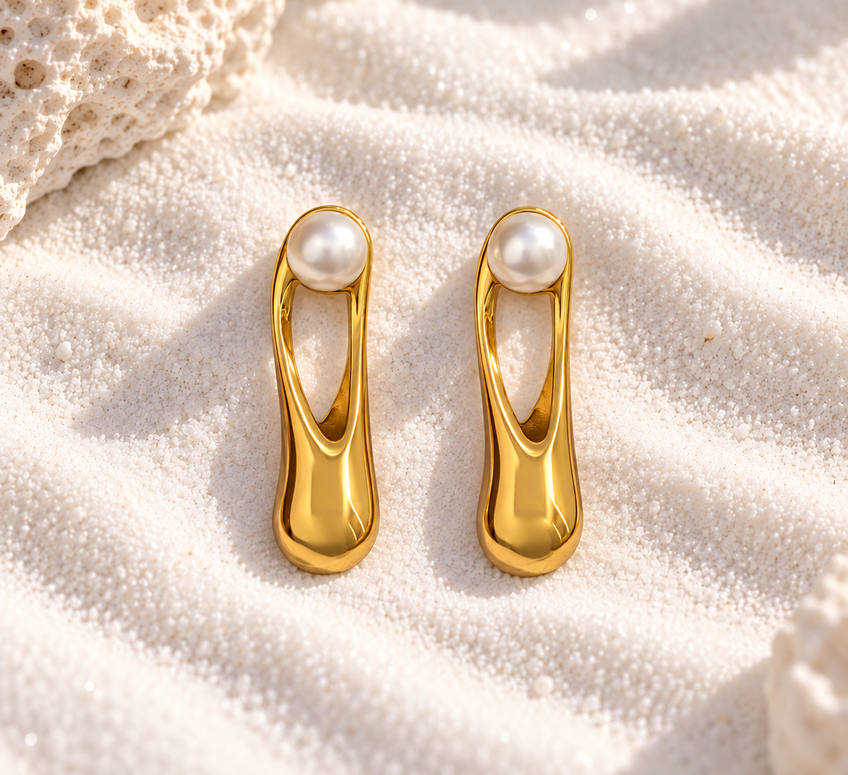 Pearl Sculpted Drop Earrings – Anti-Tarnish